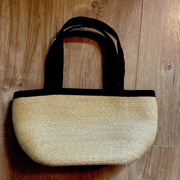 Peter Beaton ‘Nantucket’ Straw Tote/ Handbag - Picture 1 of 5